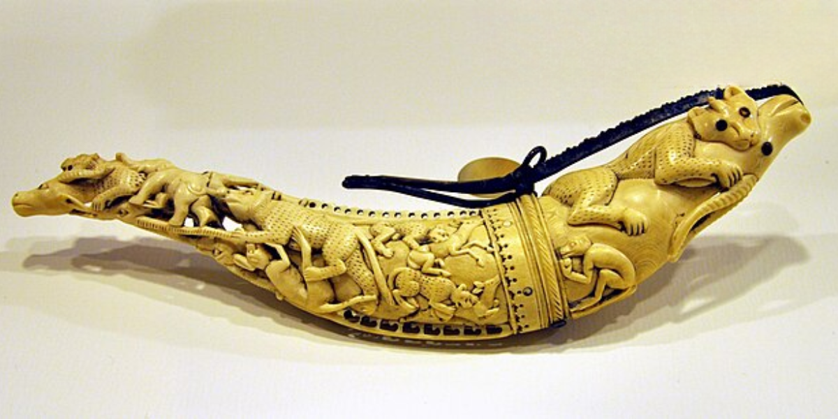 Horn carving